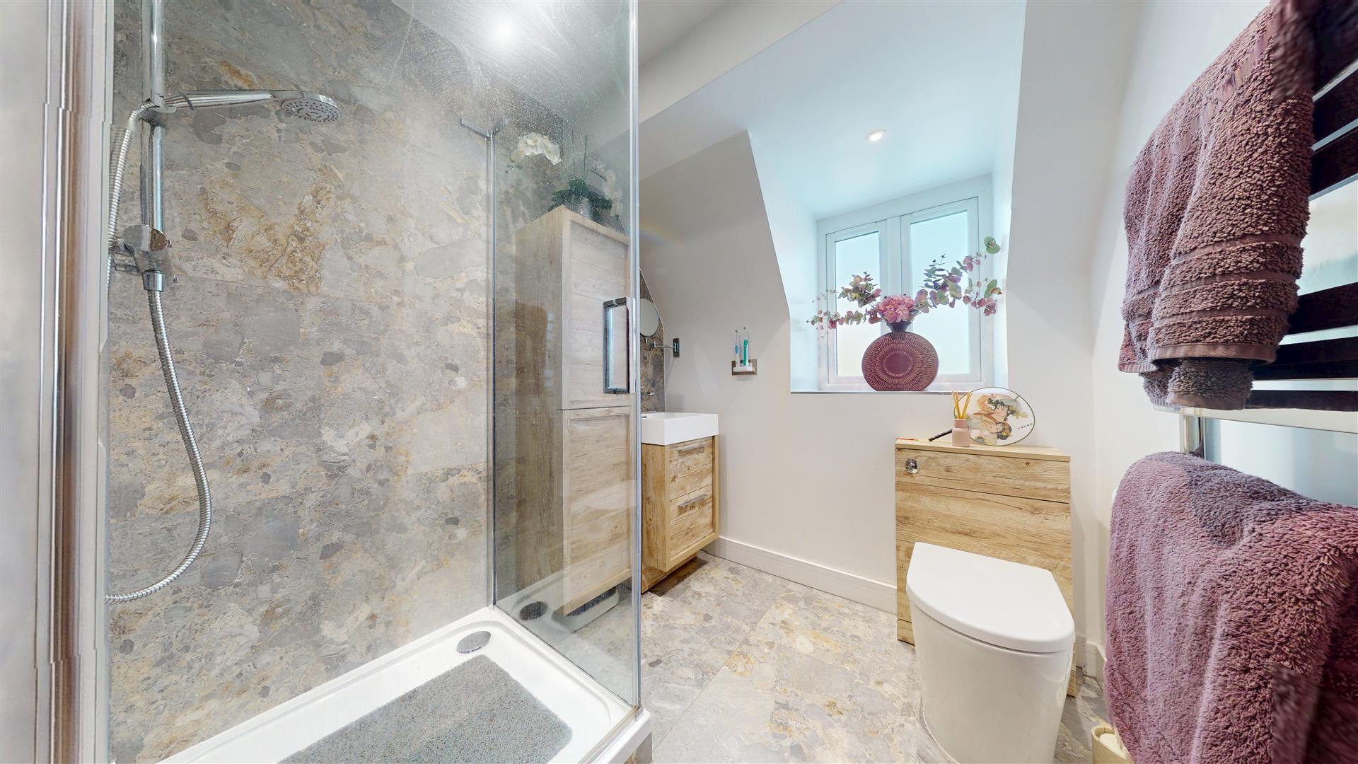 Eynsham Court, Woolstone, Milton Keynes
